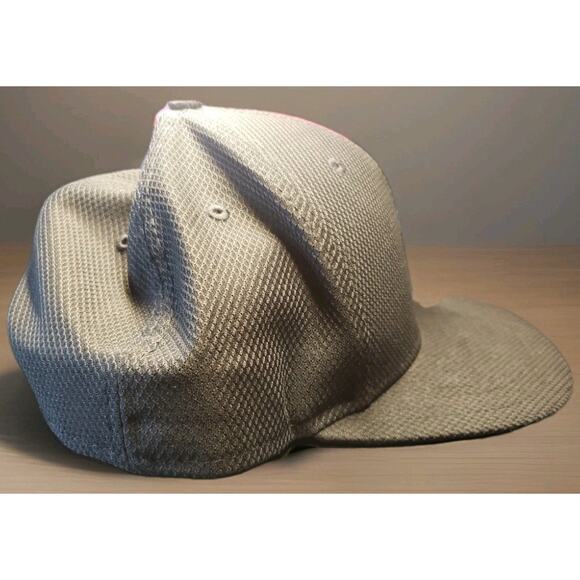 Golden Winged Scarab Flatbill 9Fifty New Era Cap - Picture 3 of 8